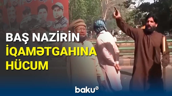 Pakistanda etirazçılar 14 hökumət binasını yandırdı