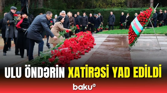 Ümummilli Lider Heydər Əliyevin məzarı ziyarət olundu
