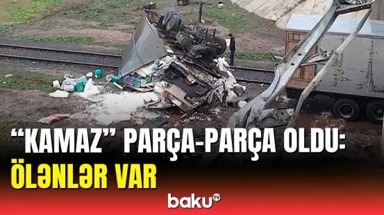 “KamAZ” “VAZ”la toqquşub körpüdən dəmiryoluna aşdı | Beyləqan