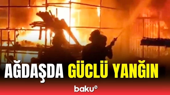 Ağdaşda tikinti mağazası yanıb | FHN hadisə yerində