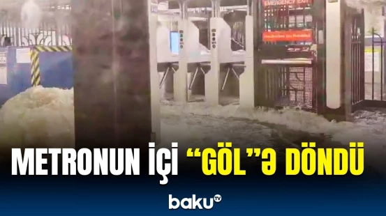 İnsanlar su basan metroda çətin vəziyyətdə qaldı | Nyu-York