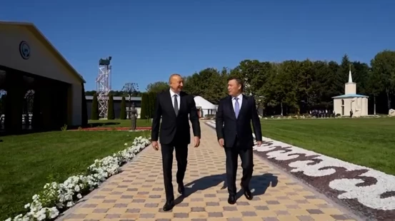 Prezident İlham Əliyevin Çolpon-Ata şəhərində rəsmi qarşılanma mərasimi olub