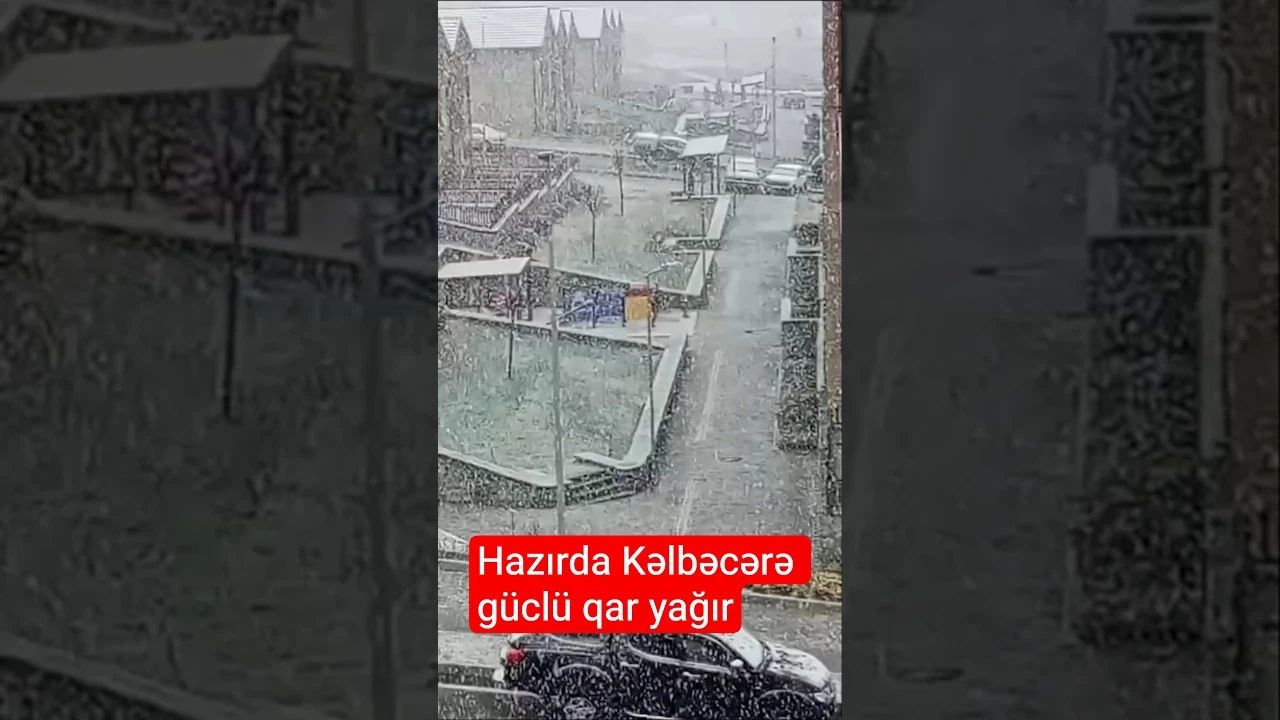Aprel ayı olmasına baxmayaraq, Kəlbəcərə indi də qar yağır - Baku TV