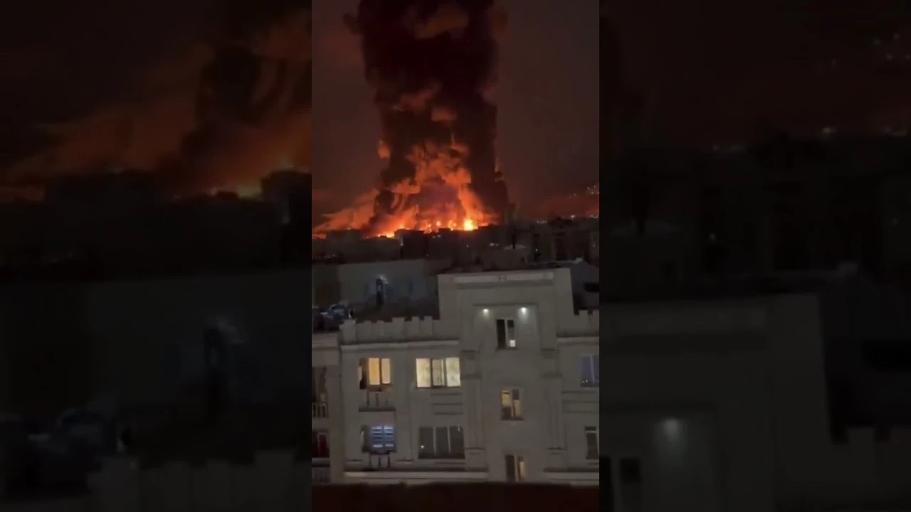 ВВС США и Израиля наносят масштабные удары по Ирану - Baku TV | RU