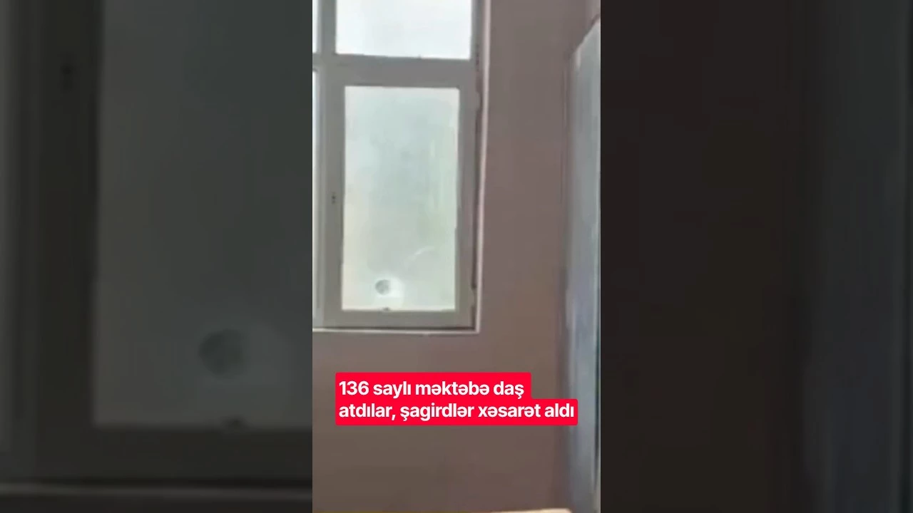 136 saylı məktəbə daş atdılar, şagirdlər xəsarət aldı - Baku TV