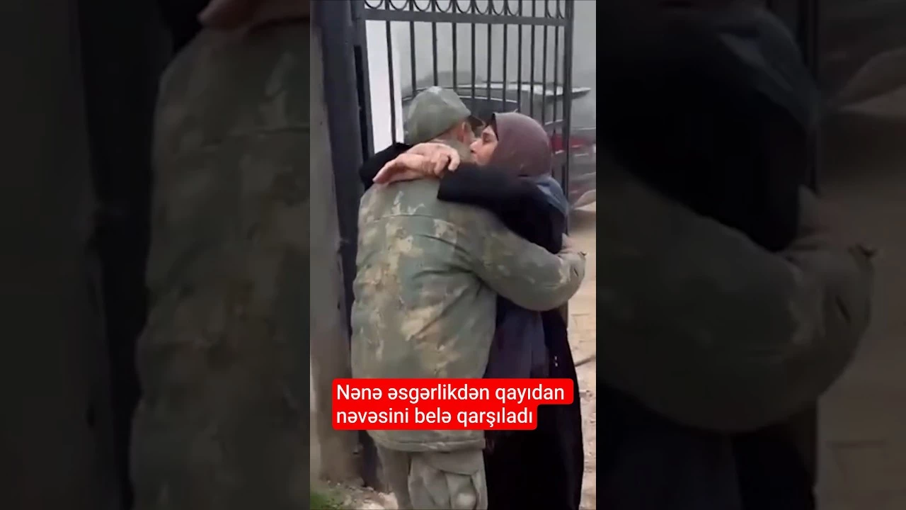 Nənə əsgərlikdən qayıdan nəvəsini belə qarşıladı - Baku TV